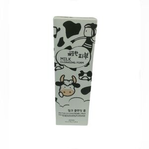 Esfolio Milk Cleansing Foam - Black and White Packaging